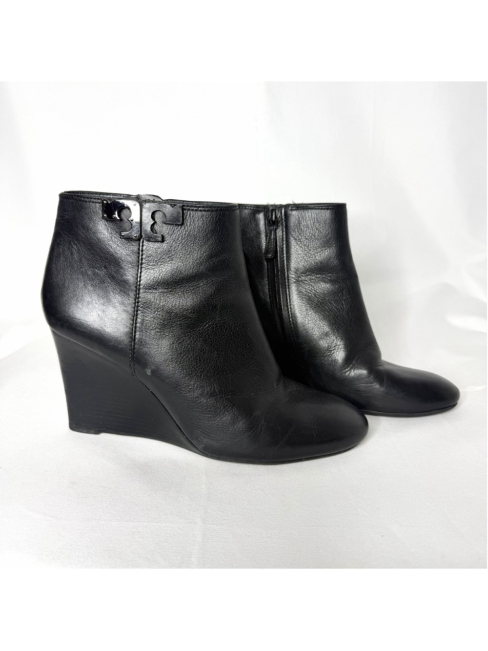 Women's Tory Burch Lowell Black Leather Wedge Ankle Boots Size 9.5